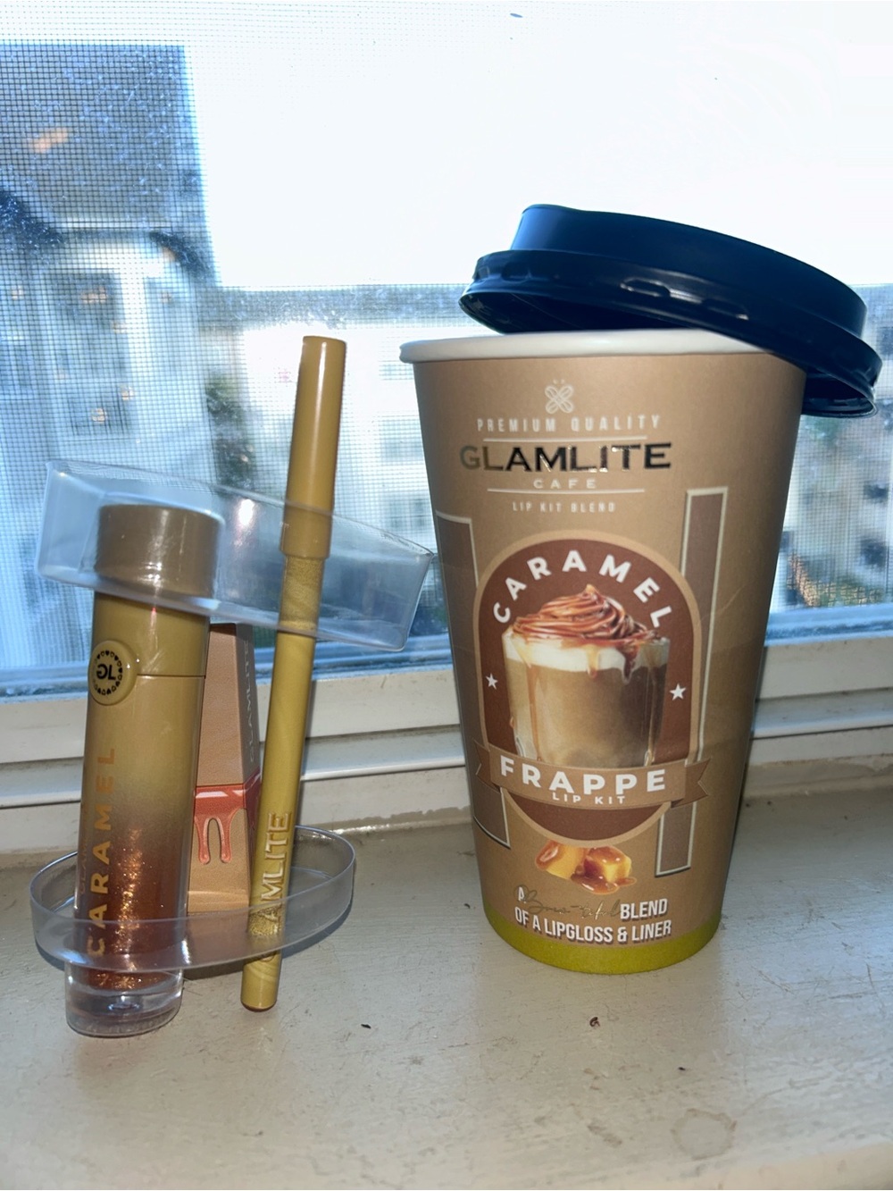 GlamLite Cafe Caramel Frappe Disposable Cup - Brown